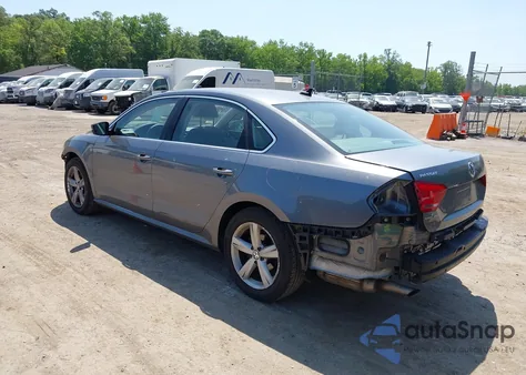 2015 Volkswagen Passat 1.8T Limited Edition из США, поврежденный, VIN 1VWAS7A31FC112746